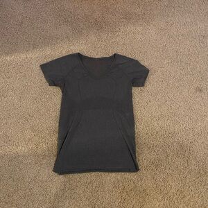 Lululemon Swiftly Tech